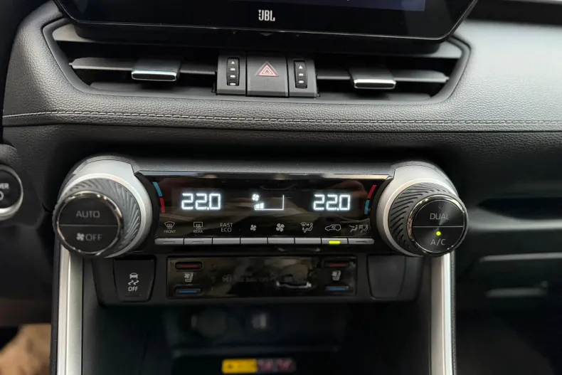 Toyota RAV4 din 2023 cu 31.000 km - oferta TOY147962 - foto 15