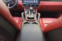 Porsche Cayenne din 2022 cu 44.240 km - oferta POR147966 - foto 12