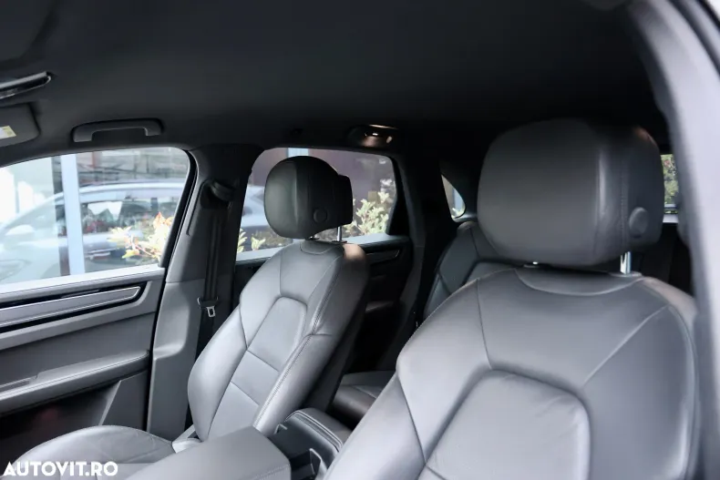Porsche Cayenne din 2019 cu 143.000 km - oferta POR147970 - foto 24