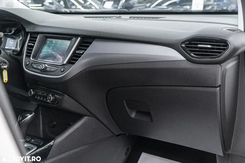 Opel Crossland din 2022 cu 56.000 km - oferta OPE147974 - foto 30