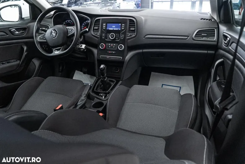 Renault Megane din 2022 cu 99.900 km - oferta REN147977 - foto 2