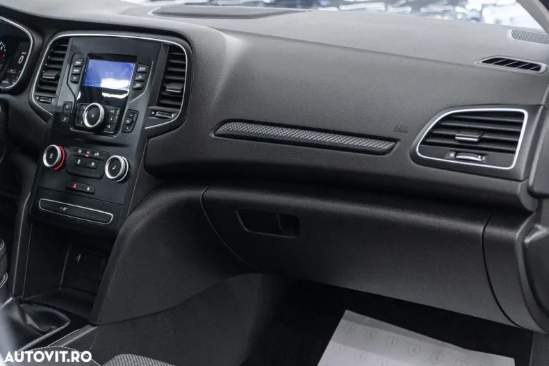 Renault Megane din 2022 cu 99.900 km - oferta REN147977 - foto 27