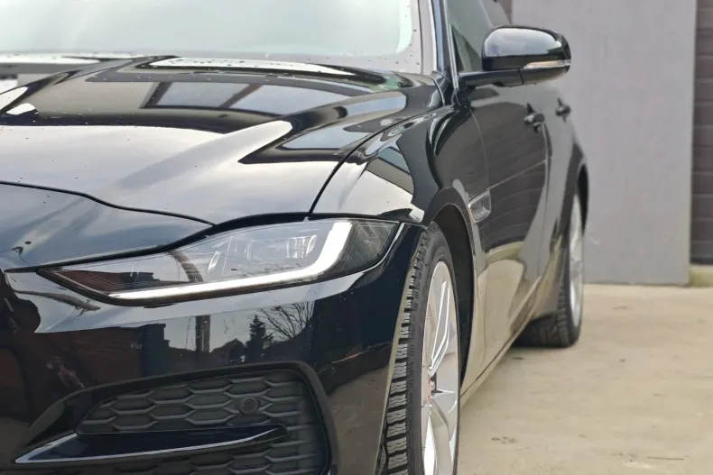 Jaguar XE din 2020 cu 88.000 km - oferta JAG147986 - foto 1