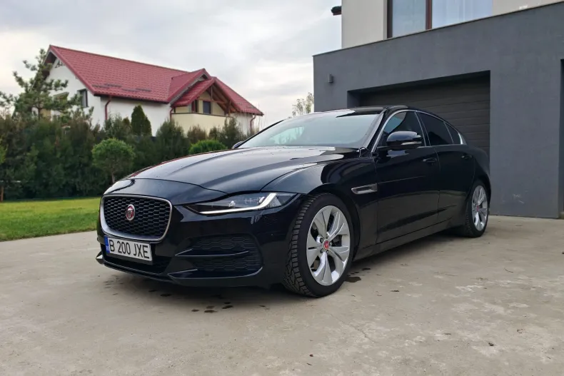 Jaguar XE din 2020 cu 88.000 km - oferta JAG147986 - foto 8