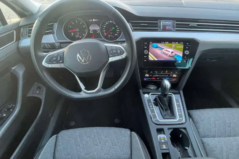 Volkswagen Passat din 2023 cu 86.000 km - oferta VOL147989 - foto 14