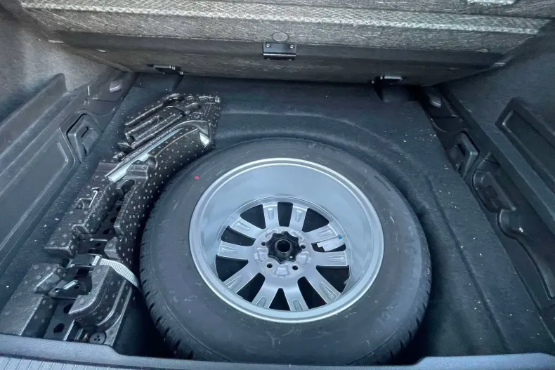 Volkswagen Passat din 2023 cu 86.000 km - oferta VOL147989 - foto 17