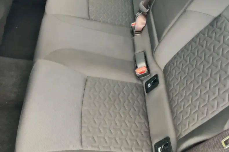 Toyota Corolla din 2021 cu 113.000 km - oferta TOY147992 - foto 10