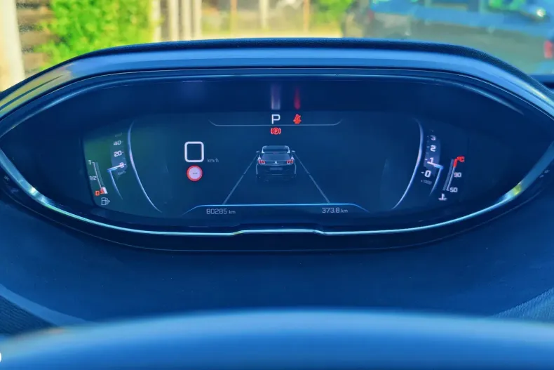 Peugeot 3008 din 2022 cu 80.000 km - oferta PEU147995 - foto 9