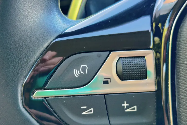 Peugeot 3008 din 2022 cu 80.000 km - oferta PEU147995 - foto 18