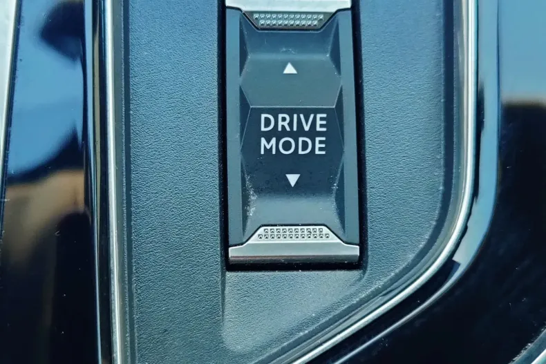 Peugeot 3008 din 2022 cu 80.000 km - oferta PEU147995 - foto 22