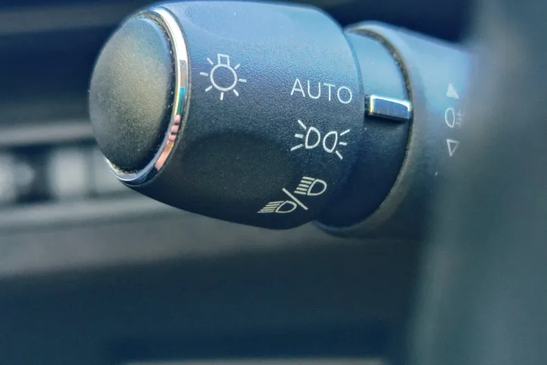 Peugeot 3008 din 2022 cu 80.000 km - oferta PEU147995 - foto 25