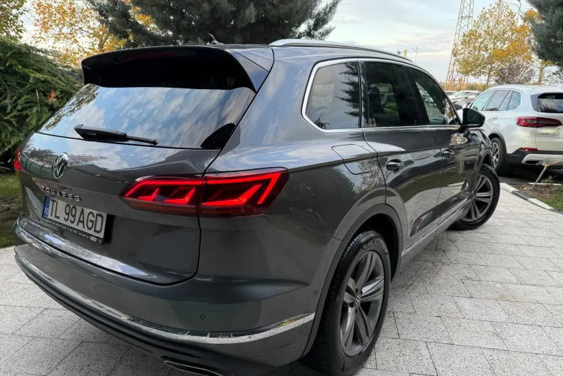 Volkswagen Touareg din 2021 cu 168.500 km - oferta VOL147998 - foto 2