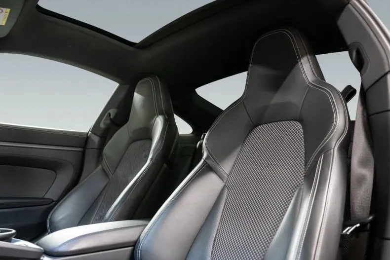 Porsche 911 din 2022 cu 51.200 km - oferta POR147999 - foto 32