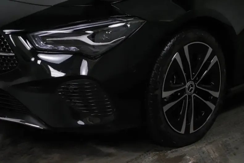 Mercedes-Benz CLA din 2025 cu 5.200 km - oferta MER148004 - foto 6