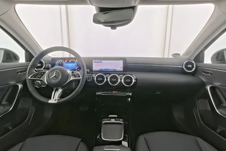 Mercedes-Benz A din 2025 cu 4.363 km - oferta MER148006 - foto 9