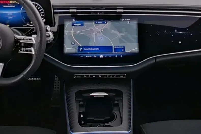 Mercedes-Benz E din 2025 cu 11.972 km - oferta MER148007 - foto 5