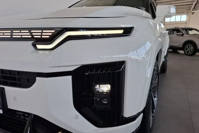 KG Mobility Actyon din 2025 cu 10 km - oferta KGM148011 - foto 40