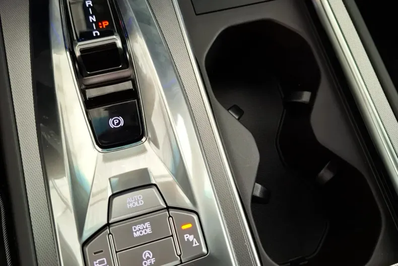 KG Mobility Rexton din 2025 cu 10 km - oferta KGM148012 - foto 18