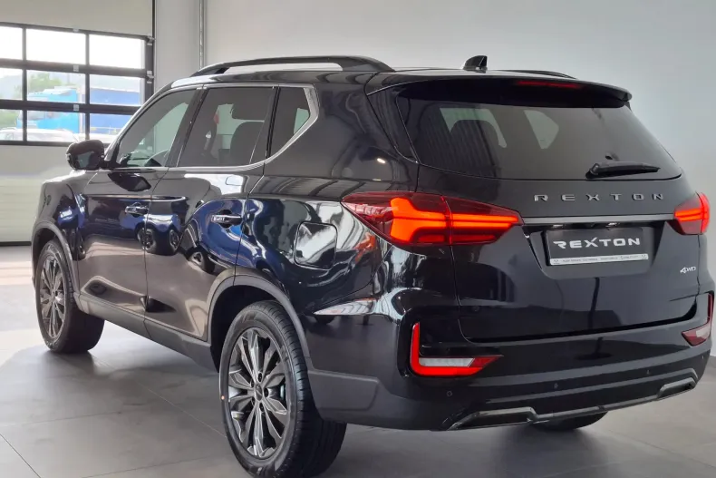 KG Mobility Rexton din 2025 cu 10 km - oferta KGM148012 - foto 23