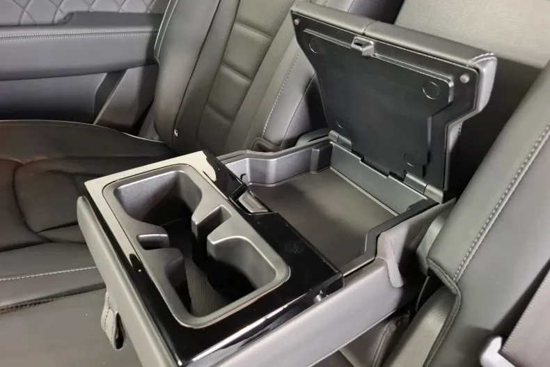 KG Mobility Rexton din 2025 cu 10 km - oferta KGM148012 - foto 28