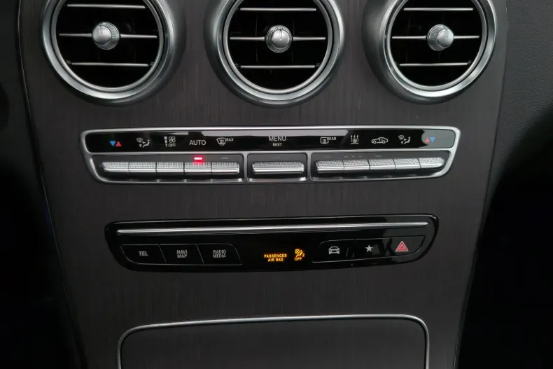 Mercedes-Benz GLC din 2020 cu 157.800 km - oferta MER148017 - foto 35