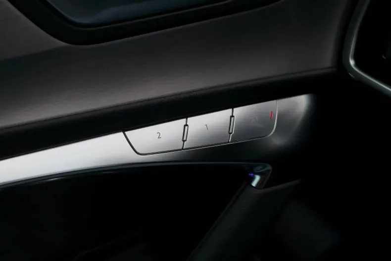 Audi A6 din 2022 cu 101.800 km - oferta AUD148018 - foto 12