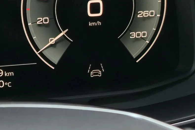 Audi A6 din 2022 cu 101.800 km - oferta AUD148018 - foto 23