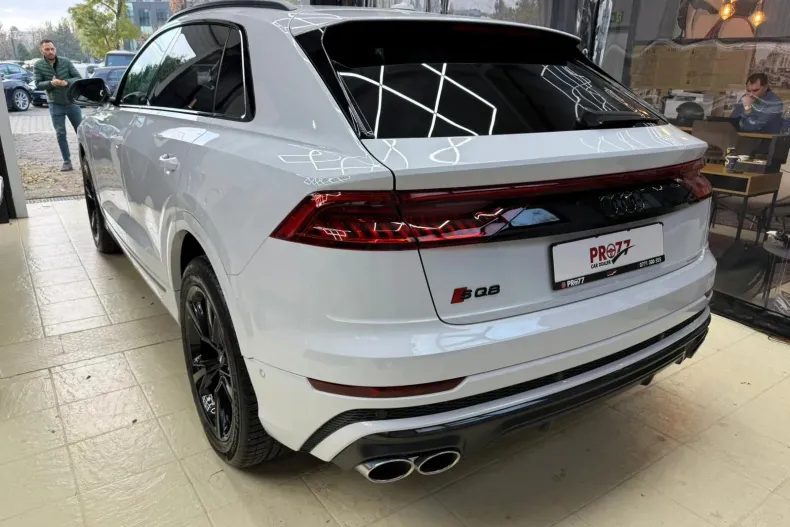Audi SQ8 din 2023 cu 33.368 km - oferta AUD148027 - foto 4