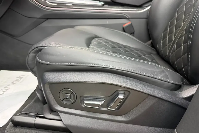 Audi SQ8 din 2023 cu 33.368 km - oferta AUD148027 - foto 25