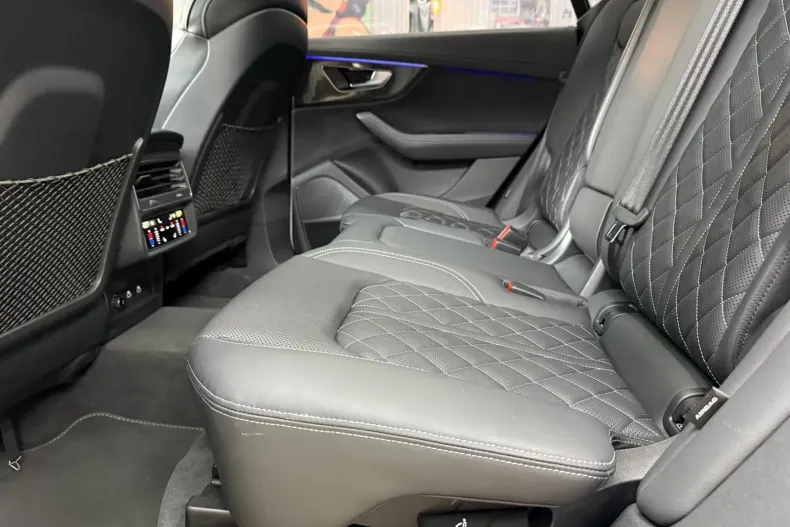 Audi SQ8 din 2023 cu 33.368 km - oferta AUD148027 - foto 29