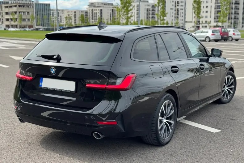 BMW Seria 3 din 2021 cu 170.185 km - oferta BMW148035 - foto 2