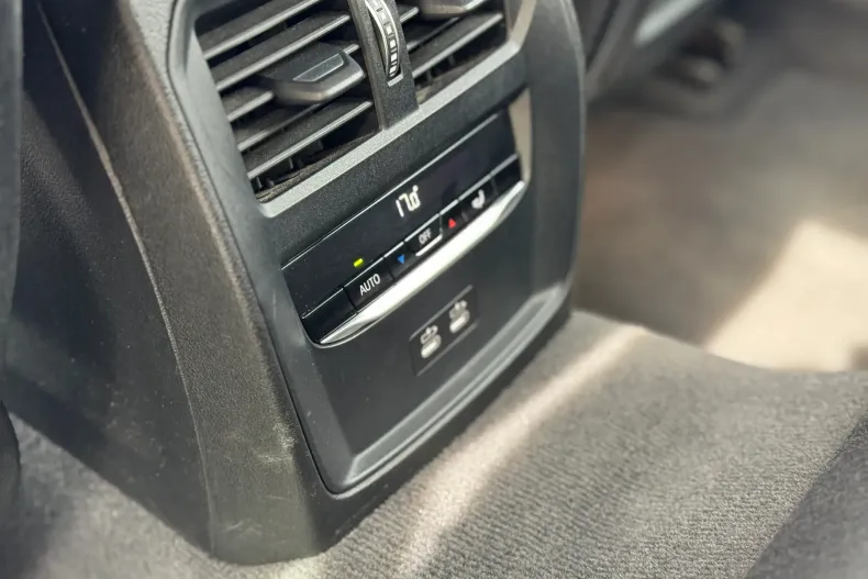 BMW Seria 3 din 2020 cu 165.700 km - oferta BMW148036 - foto 8