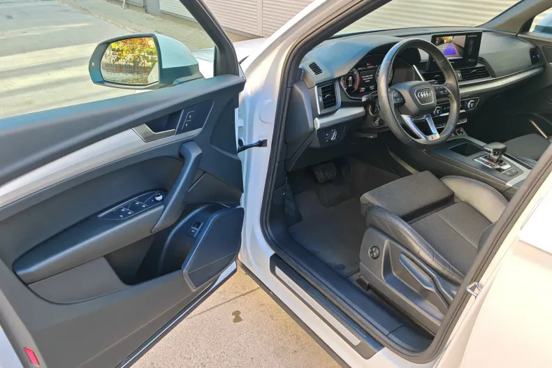 Audi Q5 din 2023 cu 19.793 km - oferta AUD148052 - foto 11