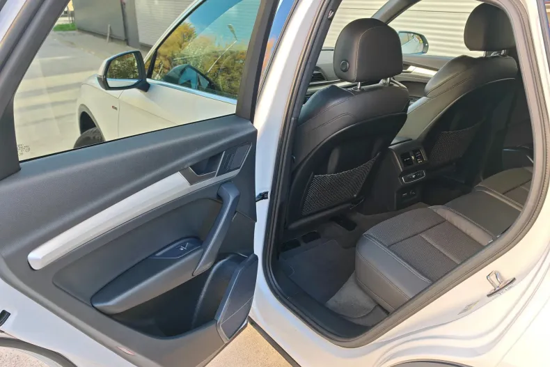 Audi Q5 din 2023 cu 19.793 km - oferta AUD148052 - foto 14