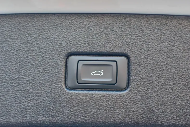 Audi Q5 din 2023 cu 19.793 km - oferta AUD148052 - foto 37