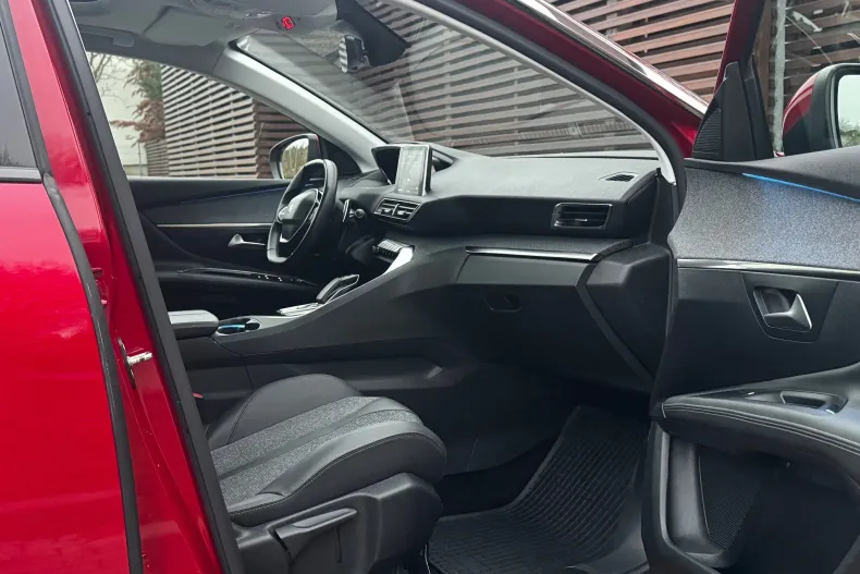 Peugeot 3008 din 2020 cu 129.500 km - oferta PEU148059 - foto 19