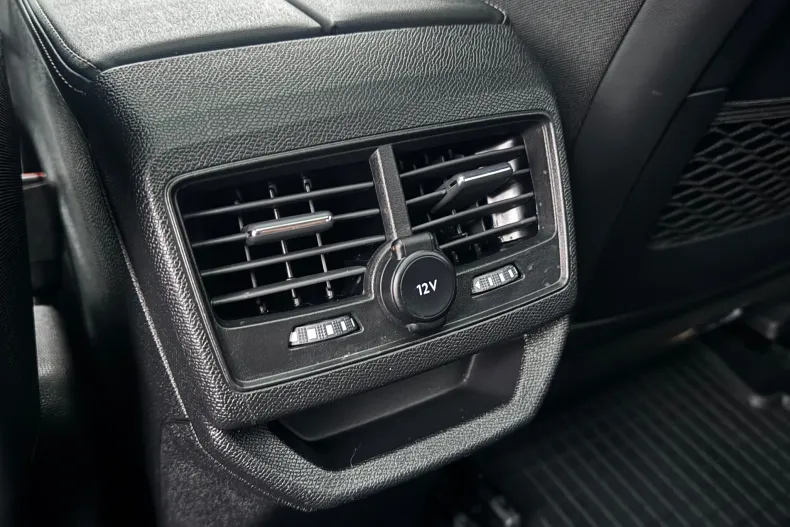 Peugeot 3008 din 2020 cu 129.500 km - oferta PEU148059 - foto 26