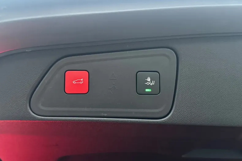 Peugeot 3008 din 2020 cu 129.500 km - oferta PEU148059 - foto 27