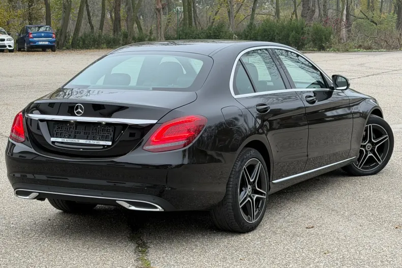Mercedes-Benz C din 2020 cu 144.150 km - oferta MER148061 - foto 4
