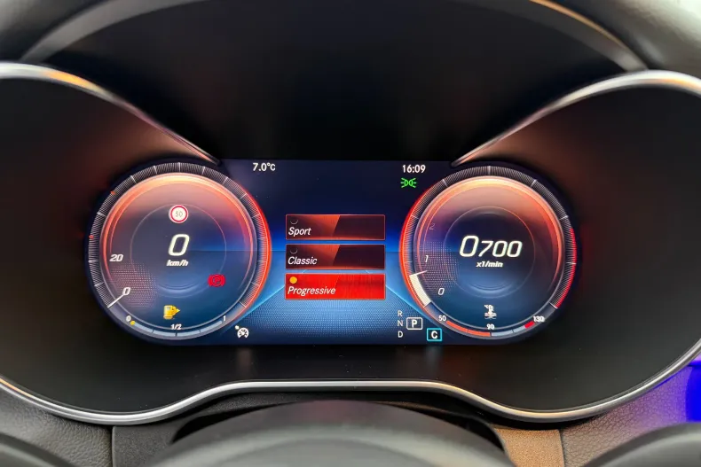 Mercedes-Benz C din 2020 cu 144.150 km - oferta MER148061 - foto 21