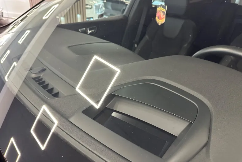 Volvo XC60 din 2021 cu 103.000 km - oferta VOL148072 - foto 12