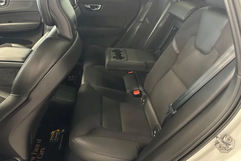 Volvo XC60 din 2021 cu 103.000 km - oferta VOL148072 - foto 19