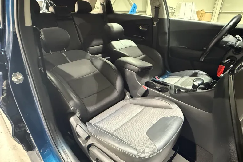 Kia Niro din 2019 cu 98.000 km - oferta KIA148075 - foto 8