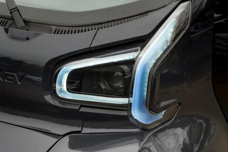 XEV YOYO din 2023 cu 27.756 km - oferta XEV148076 - foto 21