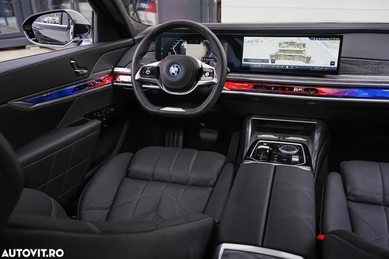 BMW Seria 7 din 2024 cu 5.651 km - oferta BMW148081 - foto 12