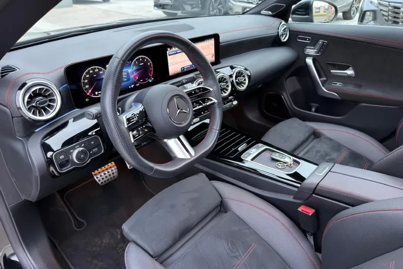 Mercedes-Benz CLA din 2025 cu 7.628 km - oferta MER148082 - foto 10