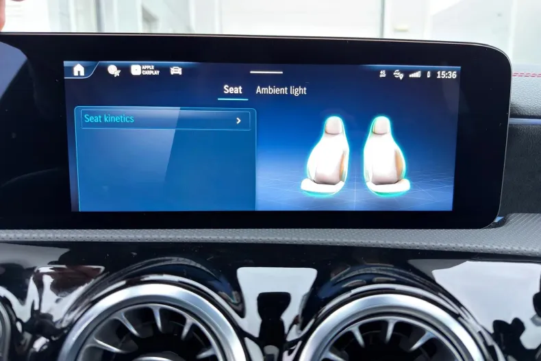 Mercedes-Benz CLA din 2025 cu 7.628 km - oferta MER148082 - foto 30