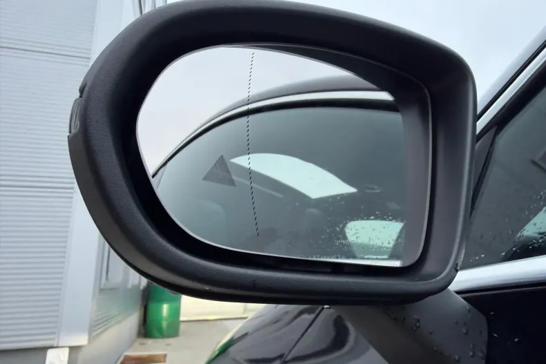 Mercedes-Benz CLA din 2025 cu 7.628 km - oferta MER148082 - foto 35