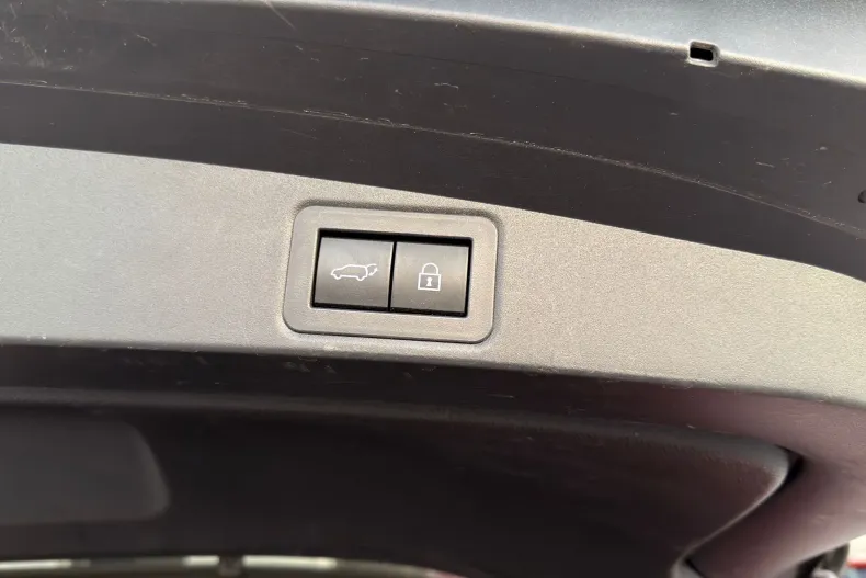 Toyota Corolla din 2020 cu 130.120 km - oferta TOY148083 - foto 19