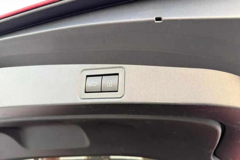 Toyota Corolla din 2020 cu 130.120 km - oferta TOY148083 - foto 29